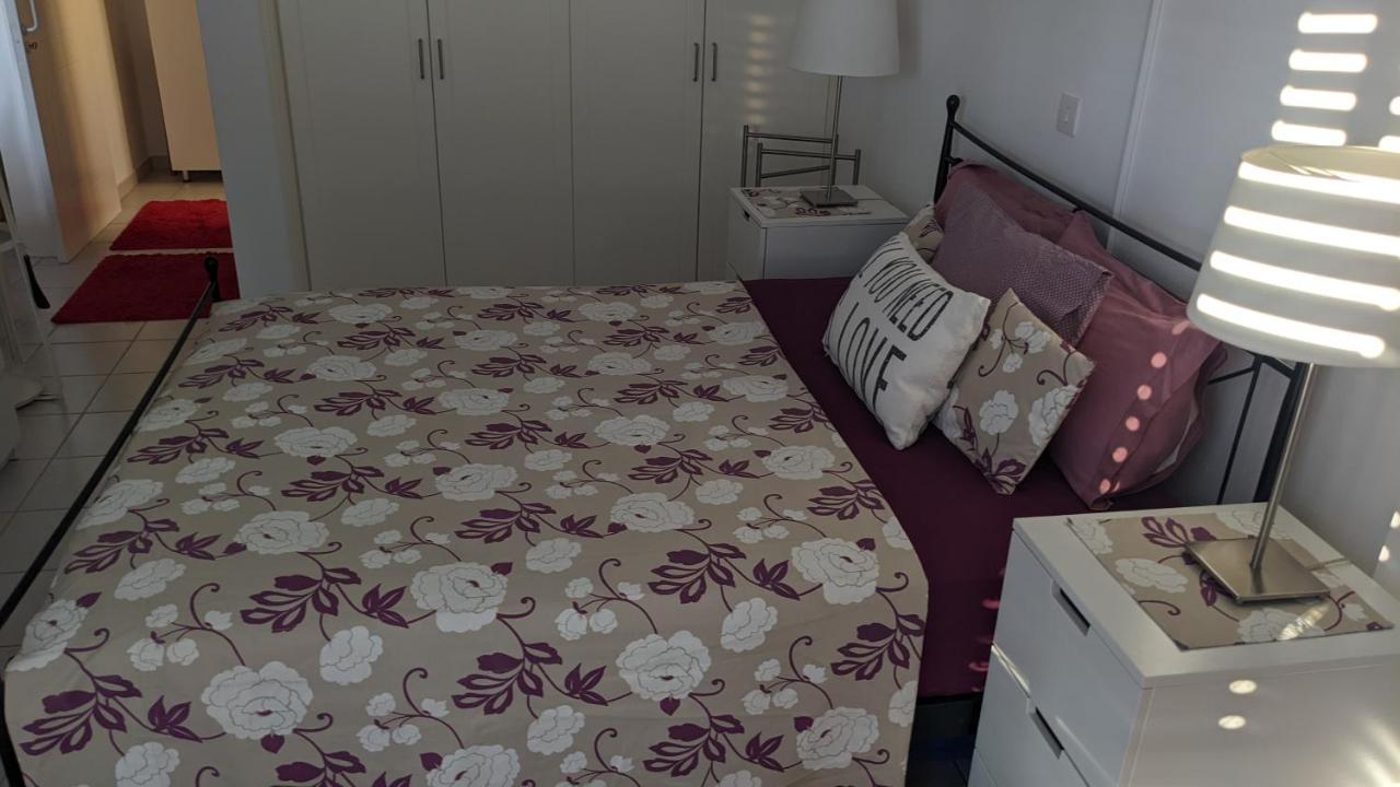 P.Gardens 103 Apartment Пея Екстериор снимка