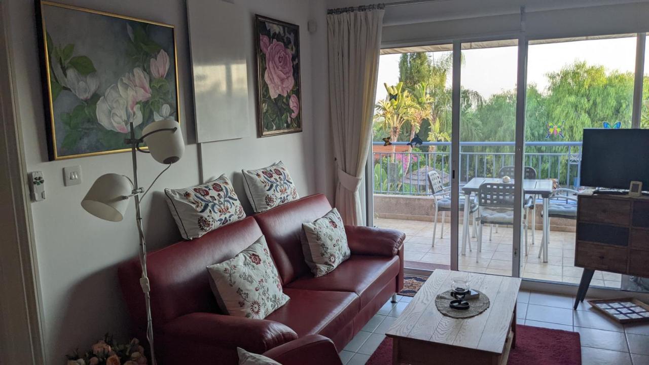 P.Gardens 103 Apartment Пея Екстериор снимка